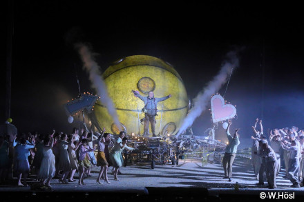 「愛の妙薬」〜バイエルン国立歌劇場